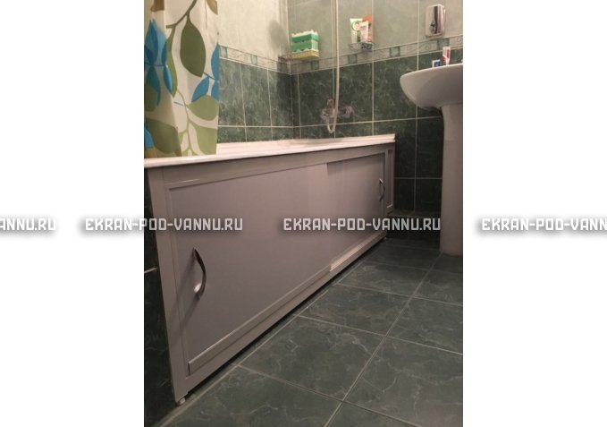 Экран  EUROPLEX Роликс белый с вставкой – купить по цене 10400 руб. в интернет-магазине в городе Нижний Новгород картинка 2